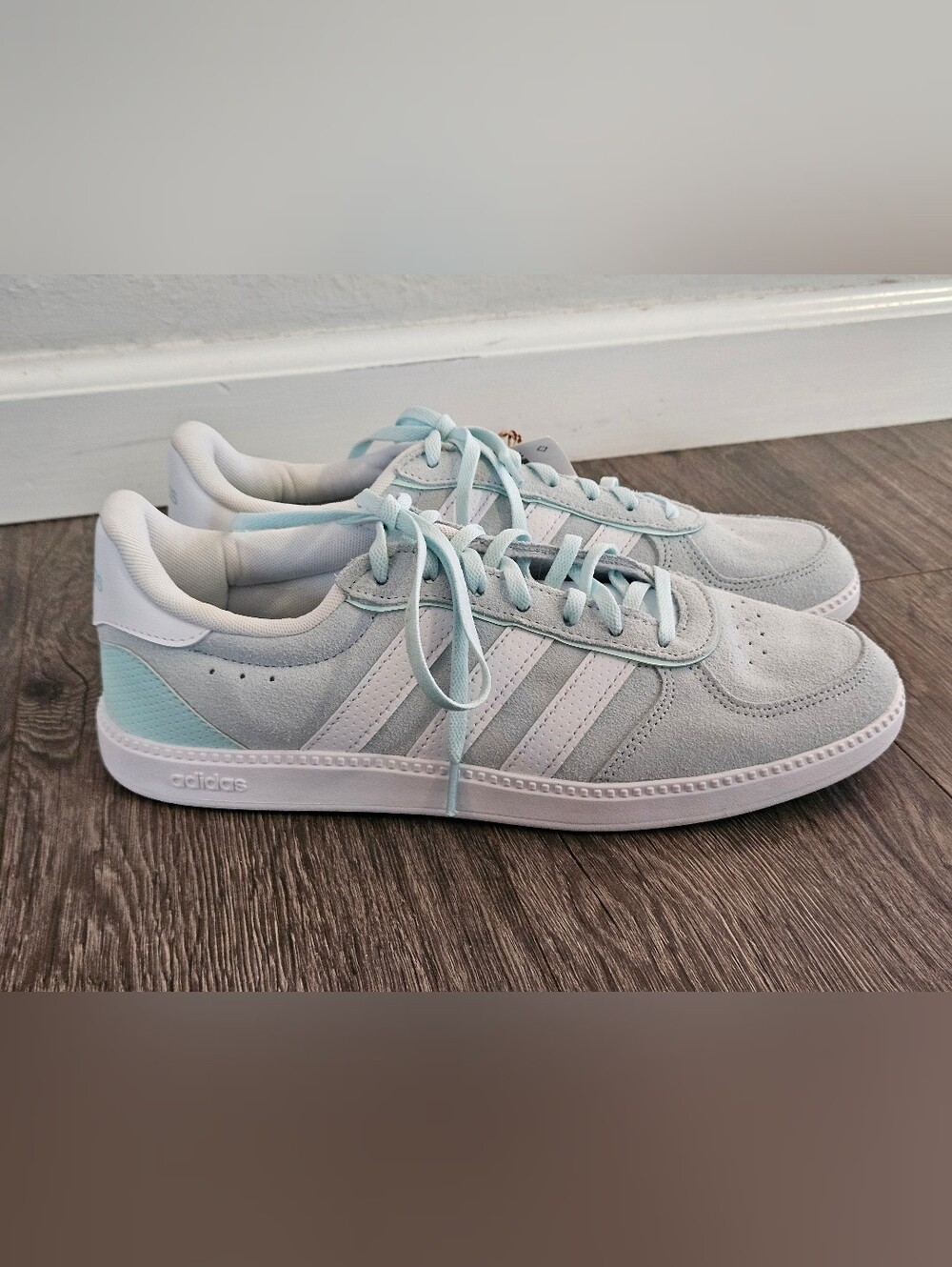 adidas Women's Mint Suede Casual Sneakers